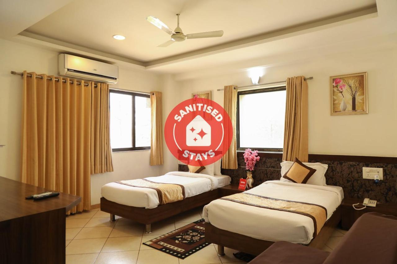 โอโย 10943 โฮเต็ล พลัส คอร์ปอเรท Hotel Khapa  ภายนอก รูปภาพ