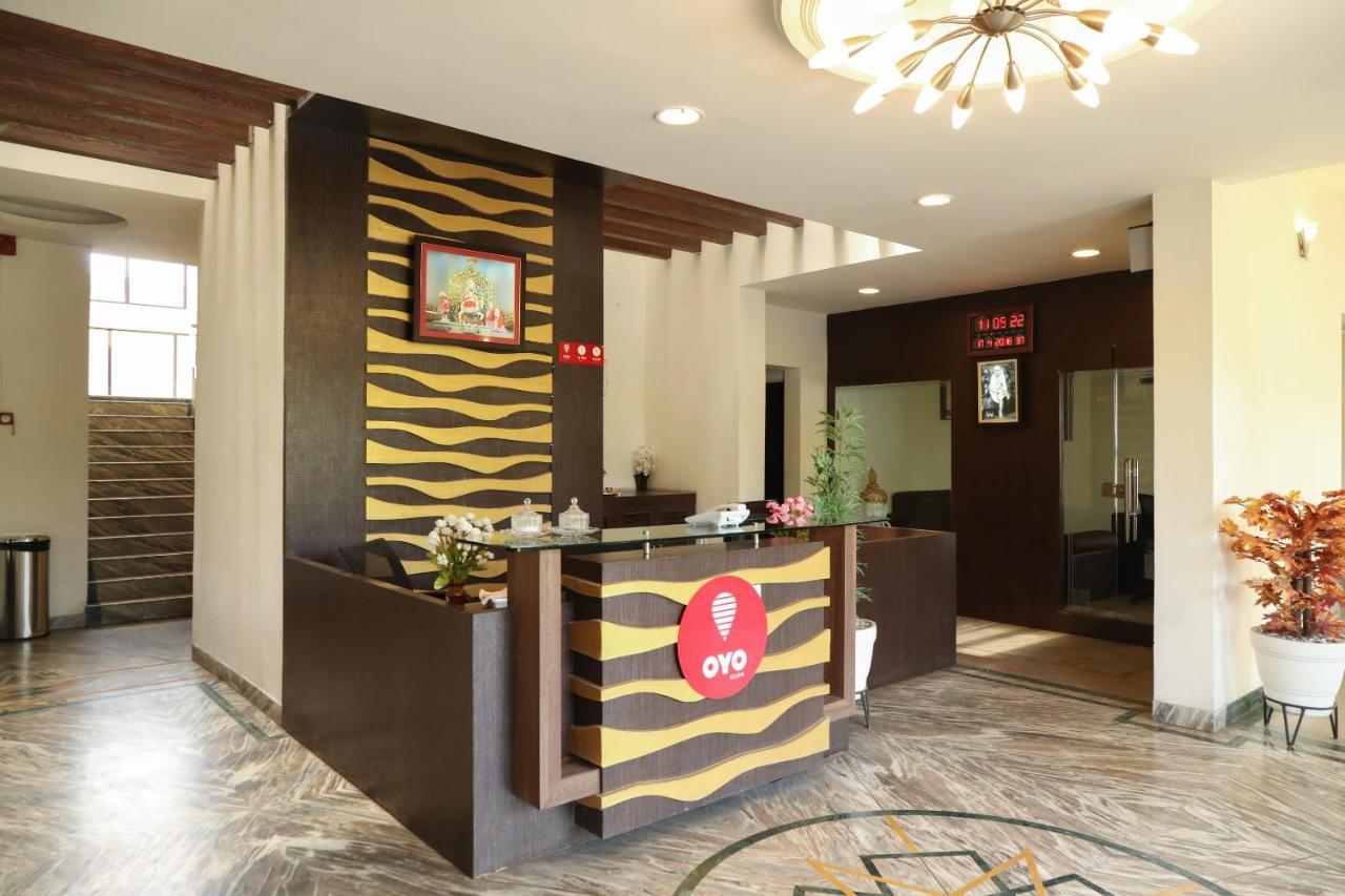 โอโย 10943 โฮเต็ล พลัส คอร์ปอเรท Hotel Khapa  ภายนอก รูปภาพ