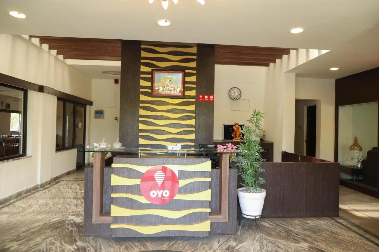 โอโย 10943 โฮเต็ล พลัส คอร์ปอเรท Hotel Khapa  ภายนอก รูปภาพ