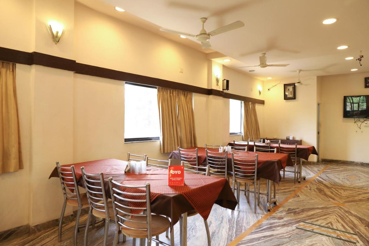 โอโย 10943 โฮเต็ล พลัส คอร์ปอเรท Hotel Khapa  ภายนอก รูปภาพ